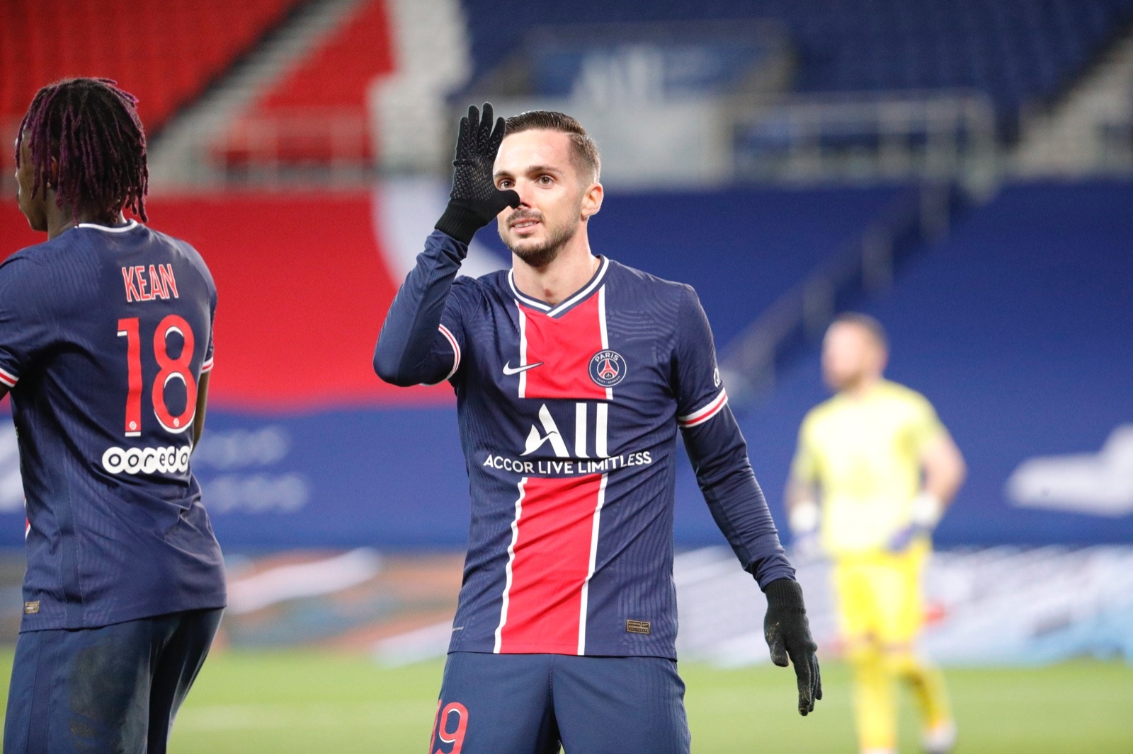 BXH Ligue 1 mới nhất vòng 23 ngày 4/2: PSG bám sát Lyon-Lille 1