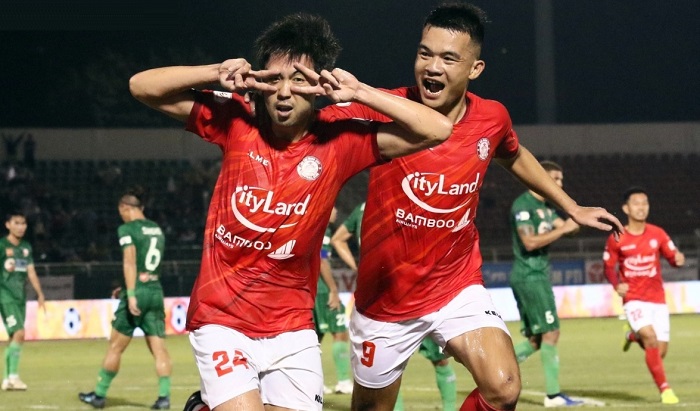 V-League kết thúc vòng 4: Lee Nguyễn mở tài khoản, Đà Nẵng đứt mạch 1